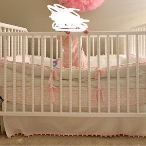 White and pink crib bedding set 💕 pottery barn kids pom pom quilt bumpers